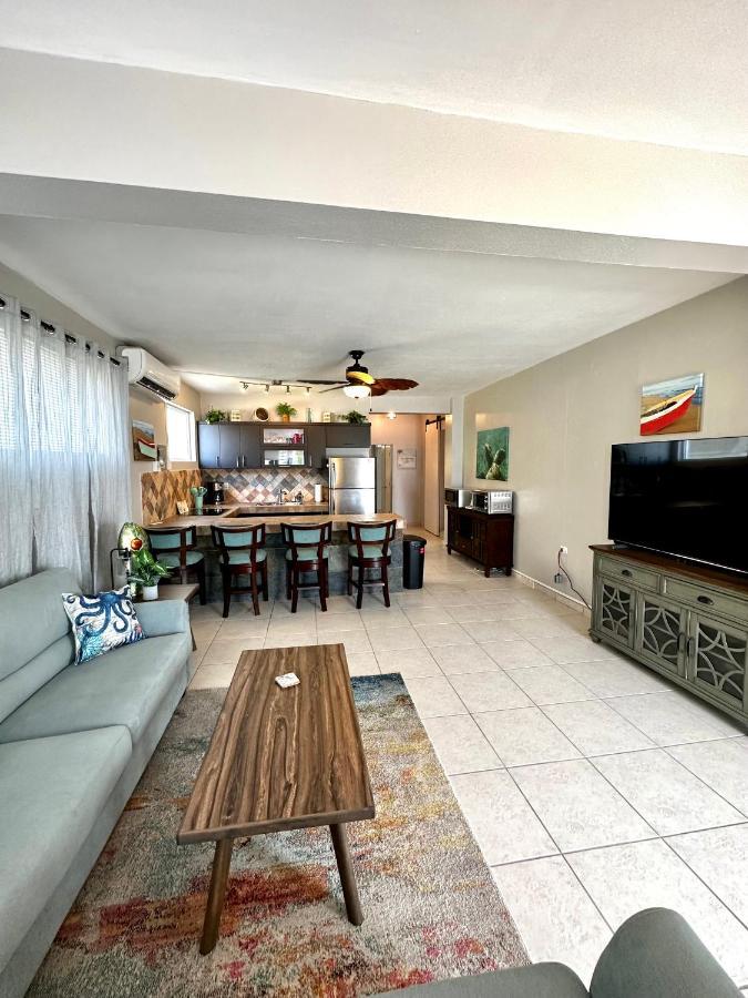 Aguada Beach Condos エクステリア 写真