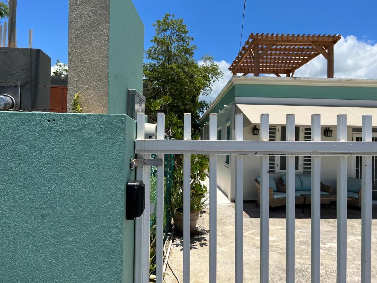 Aguada Beach Condos エクステリア 写真